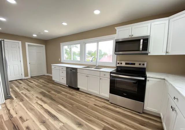 Photo 2 of Manufactured home for sale at 1716 15th Street, Bedford, IN 47421 | MLS# 202620253 | Listing updated on 2026-07-07