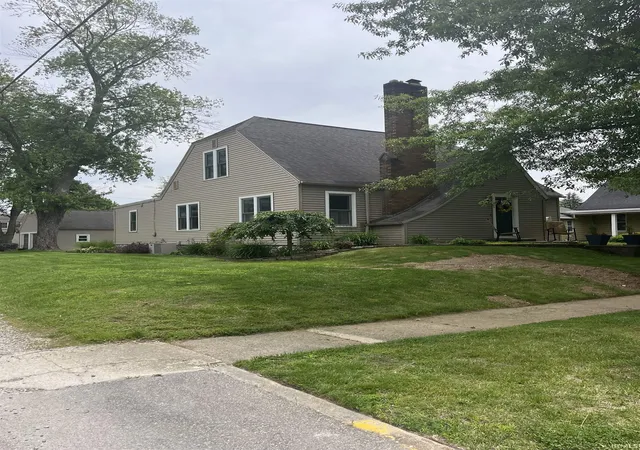 35th image of 403 N Wayne St, North Manchester, IN 46962 | MLS# 202620265