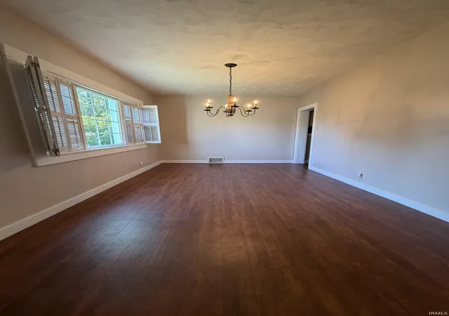 5th image of 403 N Wayne St, North Manchester, IN 46962 | MLS# 202620265
