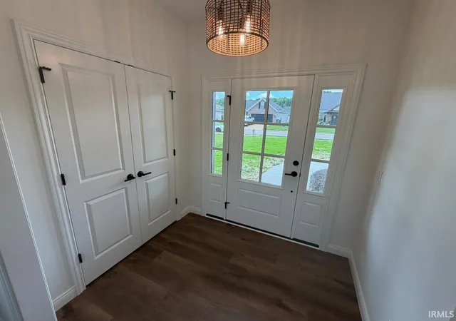 2nd image of 1646 Venture Dr, Evansville, IN 47711 | MLS# 202620279