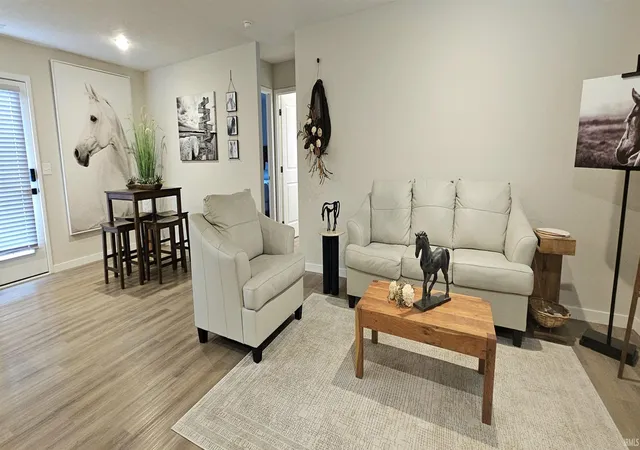 Photo 3 of Manufactured home for sale at 4727 White Spruce Ln, Evansville, IN 47725 | MLS# 202620301 | Listing updated on 2026-08-28