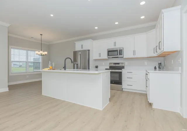 Homes for sale in Newburgh, IN | 3895 High Pointe Ln, Newburgh, IN 47630 | MLS# 202620372
