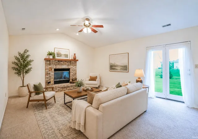 Photo 2 of Manufactured home for sale at 5165 Pine Hl Dr, Noblesville, IN 46062 | MLS# 202620377 | Listing updated on 2026-07-21