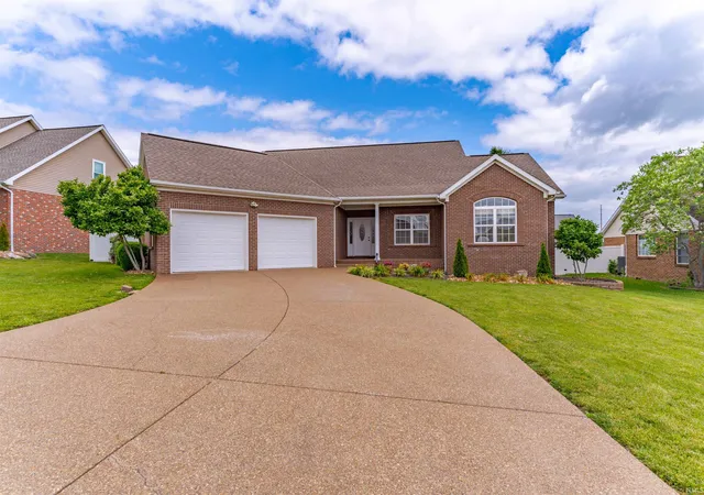 Photo 38 of Sale Pending at 4448 Scarlet Hl, Evansville, IN 47725 | MLS# 202620388 | Listing updated on 2026-07-22