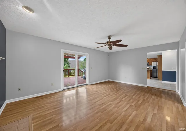 Photo 3 of Sale Pending at 4977 N White River Dr, Bloomington, IN 47404 | MLS# 202620419 | Listing updated on 2026-08-31