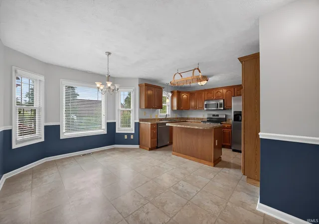 Photo 3 of Sale Pending at 4977 N White River Dr, Bloomington, IN 47404 | MLS# 202620419 | Listing updated on 2026-08-31