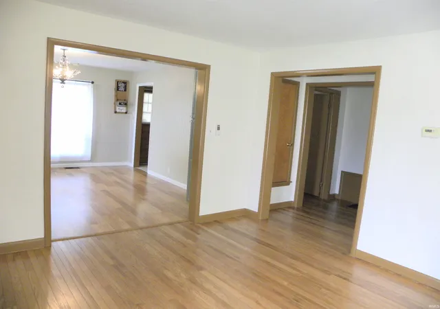 Photo 3 of Sale Pending at 269 S Harrison St, Spencer, IN 47460 | MLS# 202620447 | Listing updated on 2026-08-04