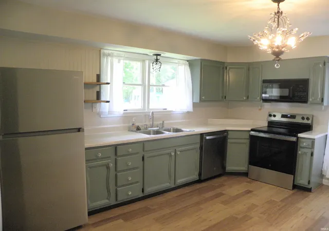 Photo 4 of Sale Pending at 269 S Harrison St, Spencer, IN 47460 | MLS# 202620447 | Listing updated on 2026-08-04