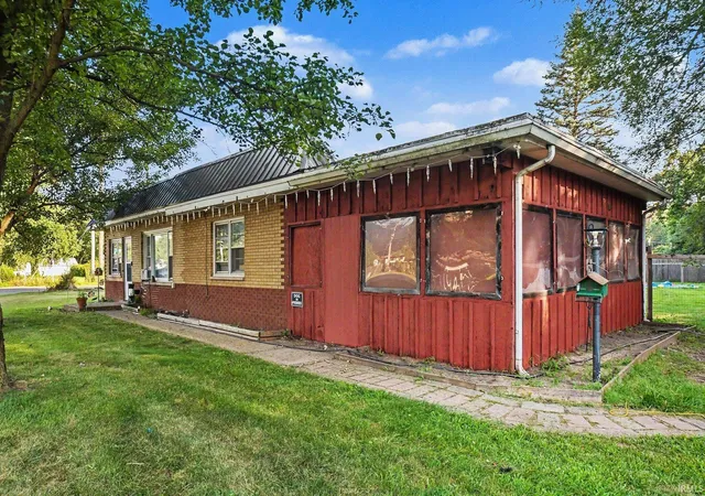 Photo 3 of Manufactured home for sale at 22993 Old US 20, Elkhart, IN 46516 | MLS# 202620455 | Listing updated on 2026-07-29