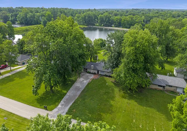 2nd image of 6500 Plainview Dr, Evansville, IN 47720 | MLS# 202620459