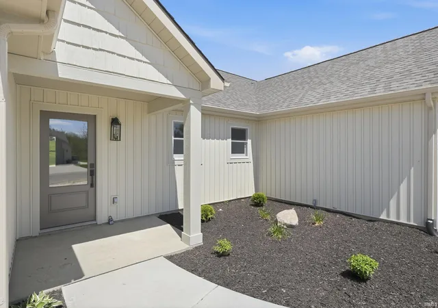 Homes for sale in Columbia City, IN | 2365 Whispering Trl, Columbia City, IN 46725 | MLS# 202620488
