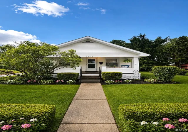 1st image of 1201 Powers St, New Haven, IN 46774 | MLS# 202620502