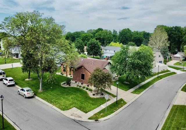 Photo 3 of Sale Pending at 8210 Medicine Bow Run, Fort Wayne, IN 46825 | MLS# 202620523 | Listing updated on 2026-07-12