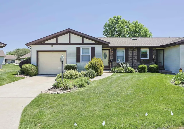 Homes for sale in South Bend, IN | 1870 St Michaels Ct, South Bend, IN 46614 | MLS# 202620536