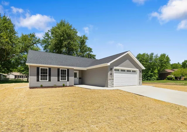 1st image of 203 S Ivy Ln, Butler, IN 46721 | MLS# 202620543