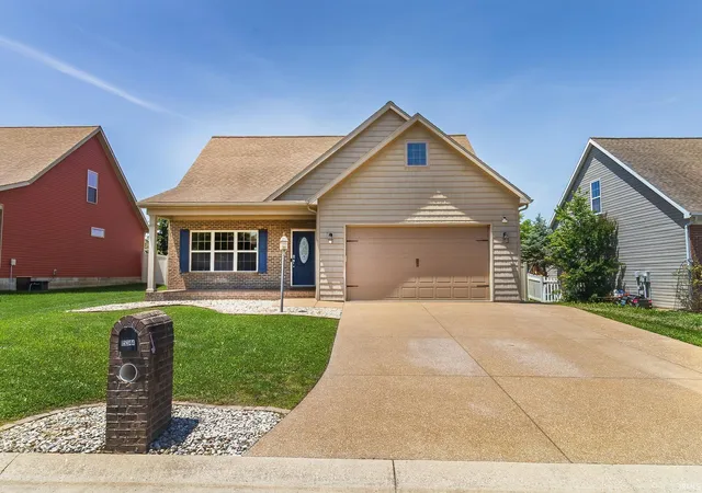 Photo 2 of Sale Pending at 15344 Aj Dr, Evansville, IN 47725 | MLS# 202620553 | Listing updated on 2026-09-09