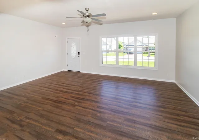 Photo 3 of Sale Pending at 15344 Aj Dr, Evansville, IN 47725 | MLS# 202620553 | Listing updated on 2026-09-09