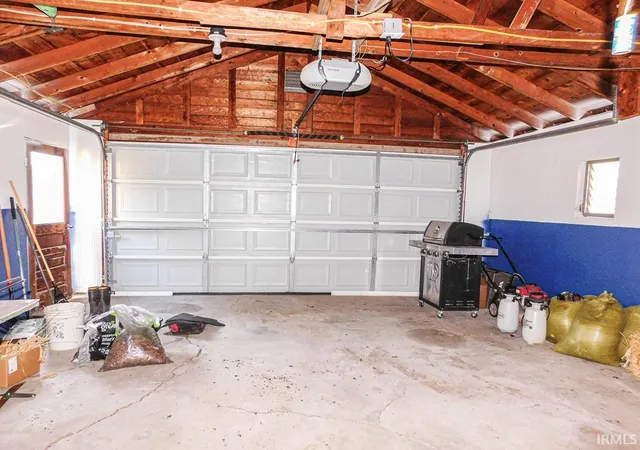 Homes for sale in Bluffton, IN | 217 E Central Ave, Bluffton, IN 46714 | MLS# 202620558