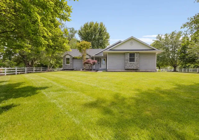 Homes for sale in Goshen, IN | 21014 County Road 20 Road, Goshen, IN 46528 | MLS# 202620578