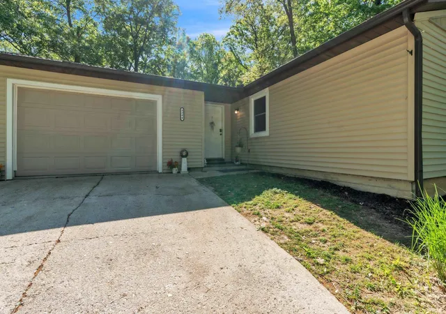 Homes for sale in Rome City, IN | 9344 N Oak Shore Dr, Rome City, IN 46784 | MLS# 202620695