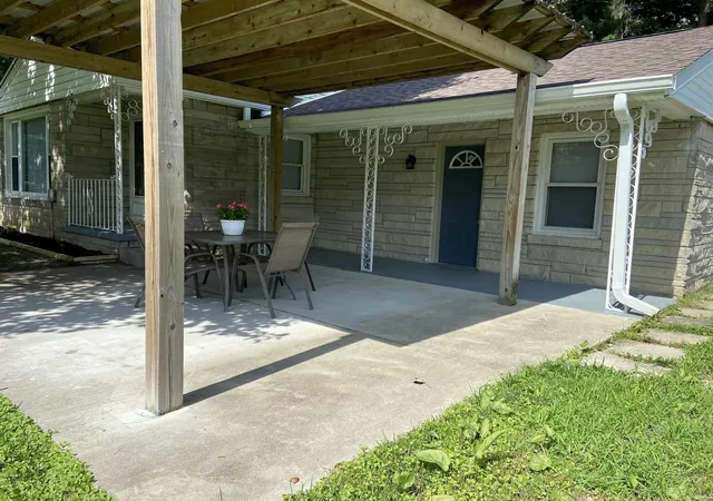 Homes for sale in Mulberry, IN | 6431 W Mulberry Jefferson Rds, Mulberry, IN 46058 | MLS# 202620697