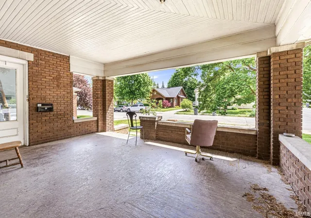 3rd image of 323 S 6Th St, Goshen, IN 46528 | MLS# 202620766