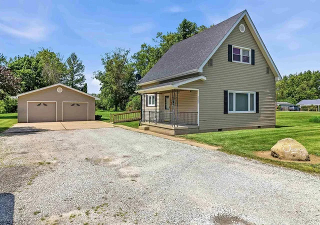 1st image of 222 W 10th St, Matthews, IN 46957 | MLS# 202620778