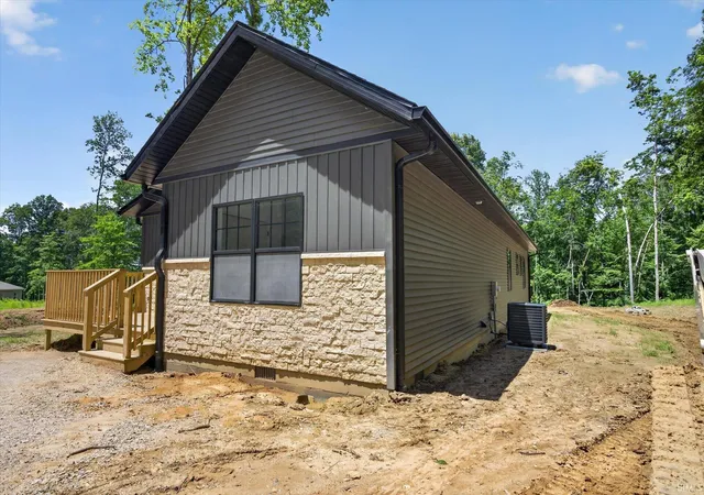 Homes for sale in Spencer, IN | 2191 Shepard Patrick Rd, Spencer, IN 47460 | MLS# 202620798