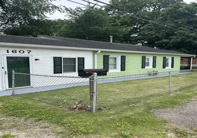 4th image of 1607 Keck Ave, Evansville, IN 47711 | MLS# 202620823