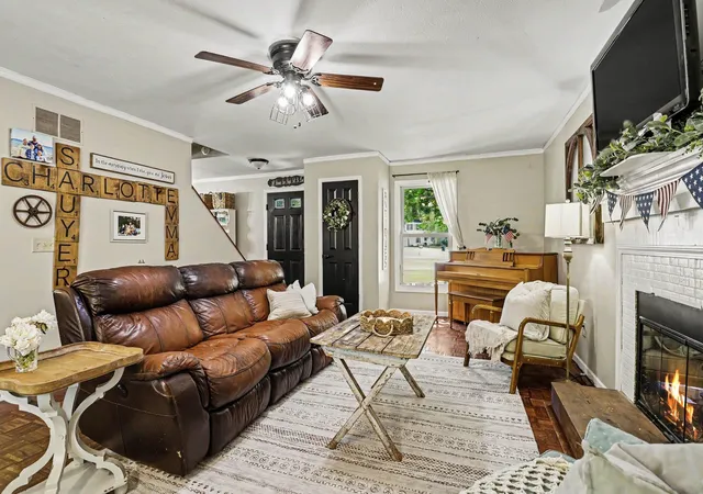 Photo 3 of Sale Pending at 1802 Cross Crk Dr, South Bend, IN 46628 | MLS# 202620858 | Listing updated on 2026-07-10
