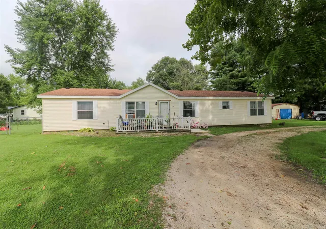 Homes for sale in Albany, IN | 226 S Manor Ave, Albany, IN 47320 | MLS# 202620901