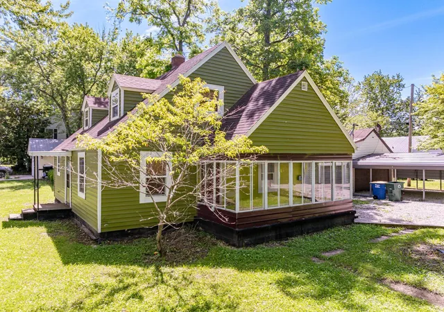 4th image of 115 E Streeter Ave, Muncie, IN 47303 | MLS# 202620924