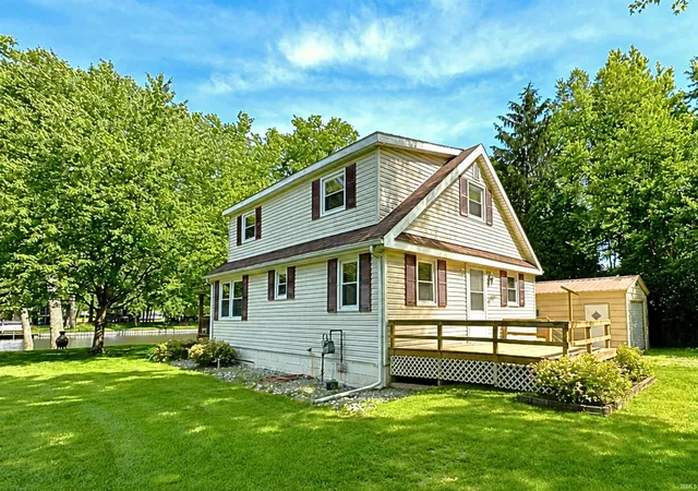 Photo 3 of Manufactured home for sale at 9393 N Lenback Ct, Monticello, IN 47960 | MLS# 202620942 | Listing updated on 2026-07-24
