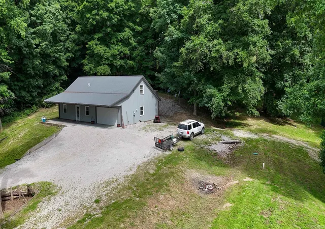 Photo 2 of Manufactured home for sale at 10422 E State Rd 70, Evanston, IN 47531 | MLS# 202620950 | Listing updated on 2026-09-02