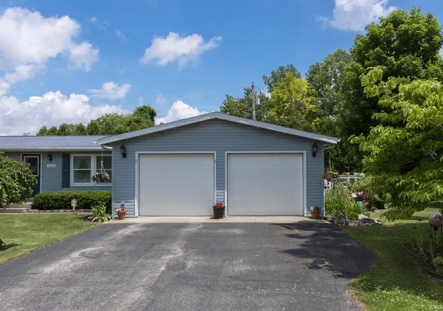 3rd image of 11062 Polyanna Pike, Cromwell, IN 46732 | MLS# 202620971