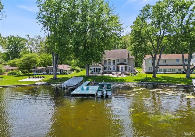 1st image of 1123 Lakeshore Dr, Warsaw, IN 46580 | MLS# 202620975