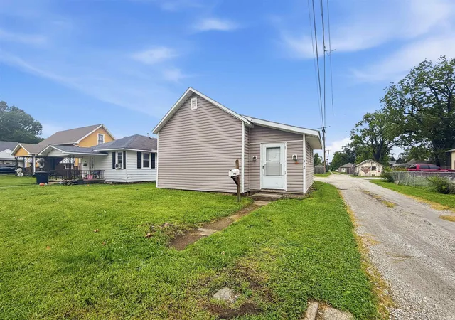 Photo 1 of Manufactured home for sale at 1312 N D St, Elwood, IN 46036 | MLS# 202620976 | Listing updated on 2026-08-31