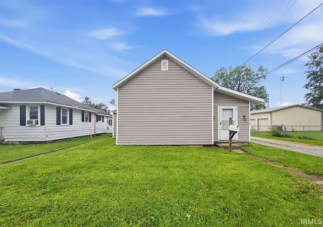 Photo 2 of Manufactured home for sale at 1312 N D St, Elwood, IN 46036 | MLS# 202620976 | Listing updated on 2026-08-31