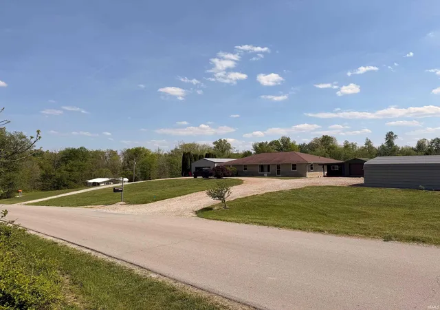 Photo 2 of Manufactured home for sale at 5795 W County Rd 1350 S, Jasonville, IN 47438 | MLS# 202620977 | Listing updated on 2026-07-16