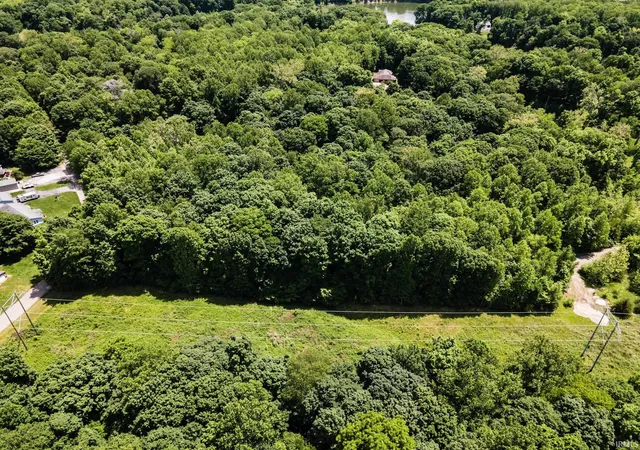 5th image of 0 Paradise Bay Blvd, Rockville, IN 47872 | MLS# 202620992