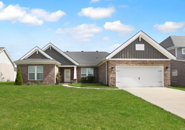 Homes for sale in Newburgh, IN | 5610 Belmont Dr, Newburgh, IN 47630 | MLS# 202620995