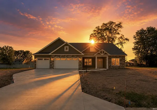 Photo 1 of Manufactured home for sale at 3429 E Autumn Trl, Warsaw, IN 46582 | MLS# 202621004 | Listing updated on 2026-09-25