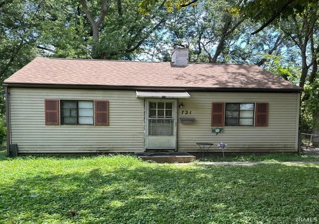 Homes for sale in Evansville, IN | 721 Ridgeway Ave, Evansville, IN 47713 | MLS# 202621027