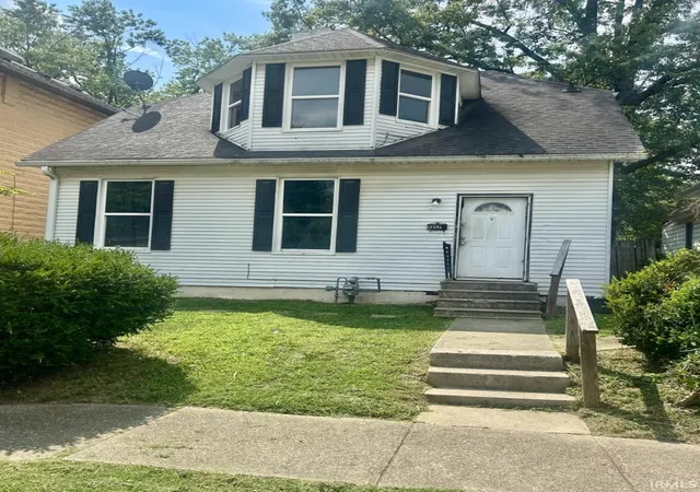 Homes for sale in Evansville, IN | 1217 S Linwood Ave, Evansville, IN 47713 | MLS# 202621041