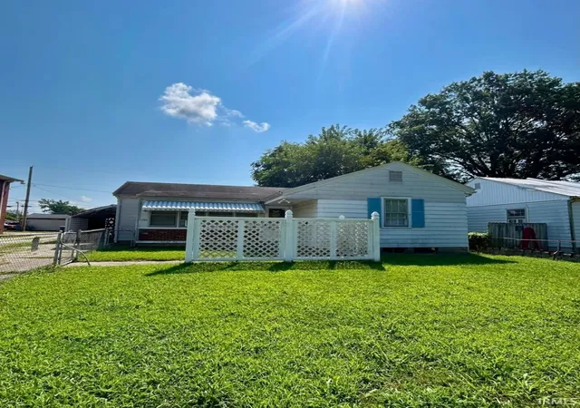 Homes for sale in Evansville, IN | 1712 S New York Ave, Evansville, IN 47714 | MLS# 202621046
