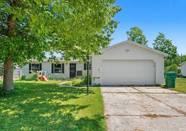 1st image of 51760 Downey St, Elkhart, IN 46514 | MLS# 202621053