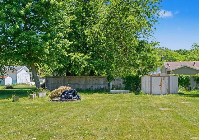 15th image of 51760 Downey St, Elkhart, IN 46514 | MLS# 202621053