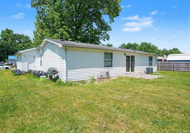 4th image of 51760 Downey St, Elkhart, IN 46514 | MLS# 202621053