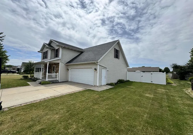 Homes for sale in Goshen, IN | 1241 Mintcrest Dr, Goshen, IN 46526 | MLS# 202621060