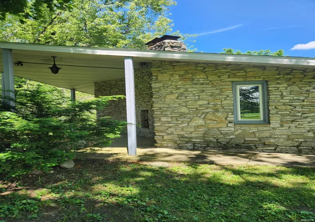 Homes for sale in Yorktown, IN | 7300 W Nixon Rd, Yorktown, IN 47396 | MLS# 202621078